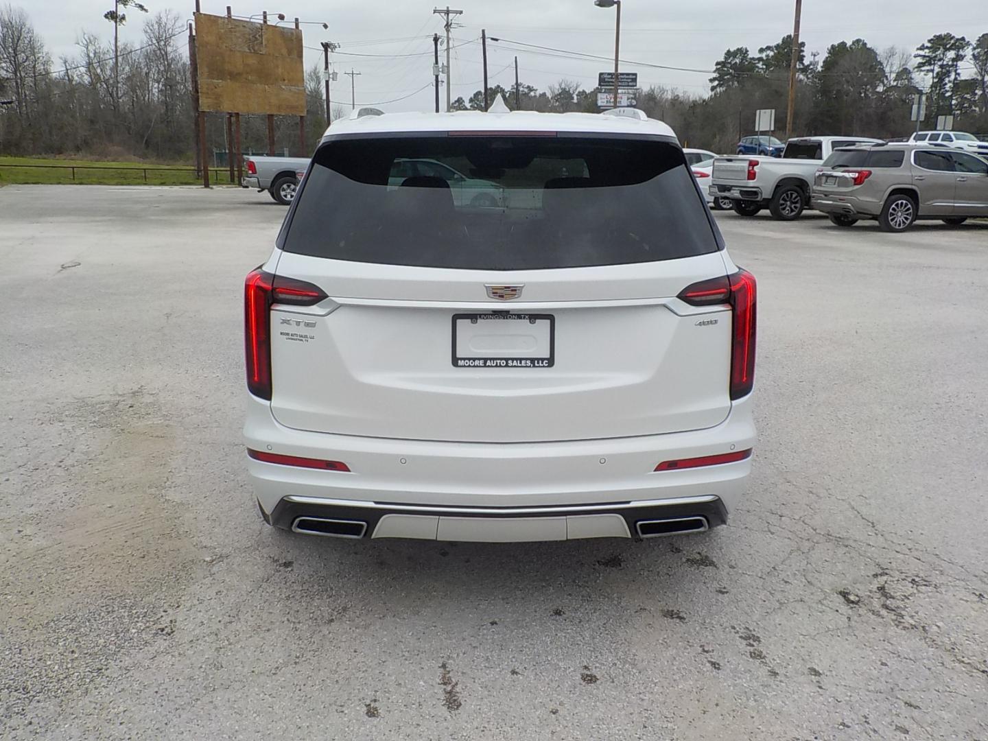 2020 White /Black Cadillac XT6 (1GYKPCRS2LZ) , located at 1617 W Church Street, Livingston, TX, 77351, (936) 327-3600, 30.710995, -94.951157 - ONE OWNER!! LOW LOW MILES!! WOW! Come cruise in the Cadi! This thing is sporty! - Photo#7